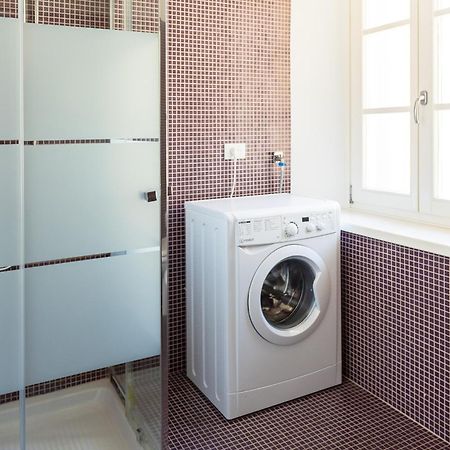 Double Private Parking, 2 Bedrooms & 2 Bathrooms - Elegant Apartment In Old Town Udine Extérieur photo